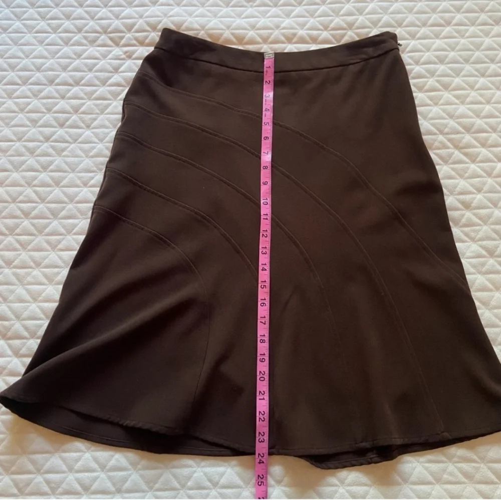 Title Nine A-Line Skirt Dark Brown Stretch Size 10 Travel Y2K Comfy - Picture 7 of 8
